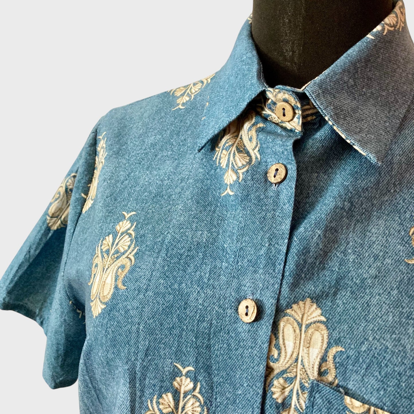 Camicia asimmetrica